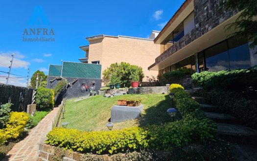 Venta de casa en Santa Catarina Pinula