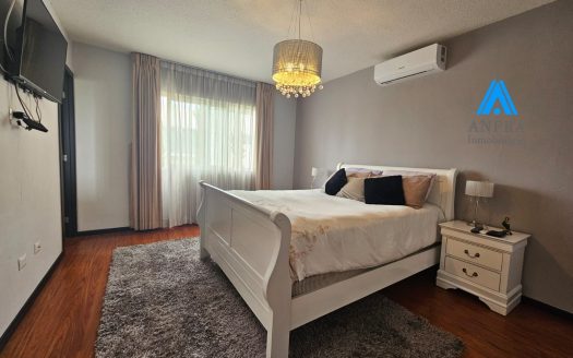 VENTA DE CASA EN EL ENCINAL / MIXCO