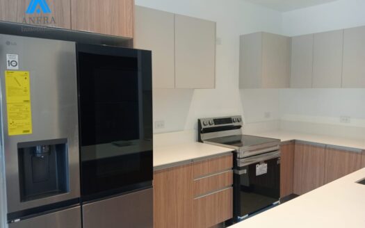 APARTAMENTO EN ALQUILER – EDIFICIO SPAZIO RESIDENCIAS, ZONA 15
