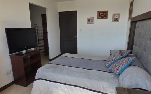 APARTAMENTO AMUEBLADO EN RENTA – SANTA MARÍA DE LAS CHARCAS, ZONA 11